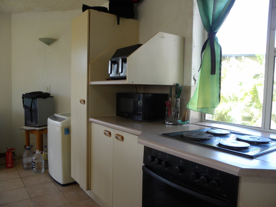 5 Bedroom Property for Sale in Wavecrest Eastern Cape